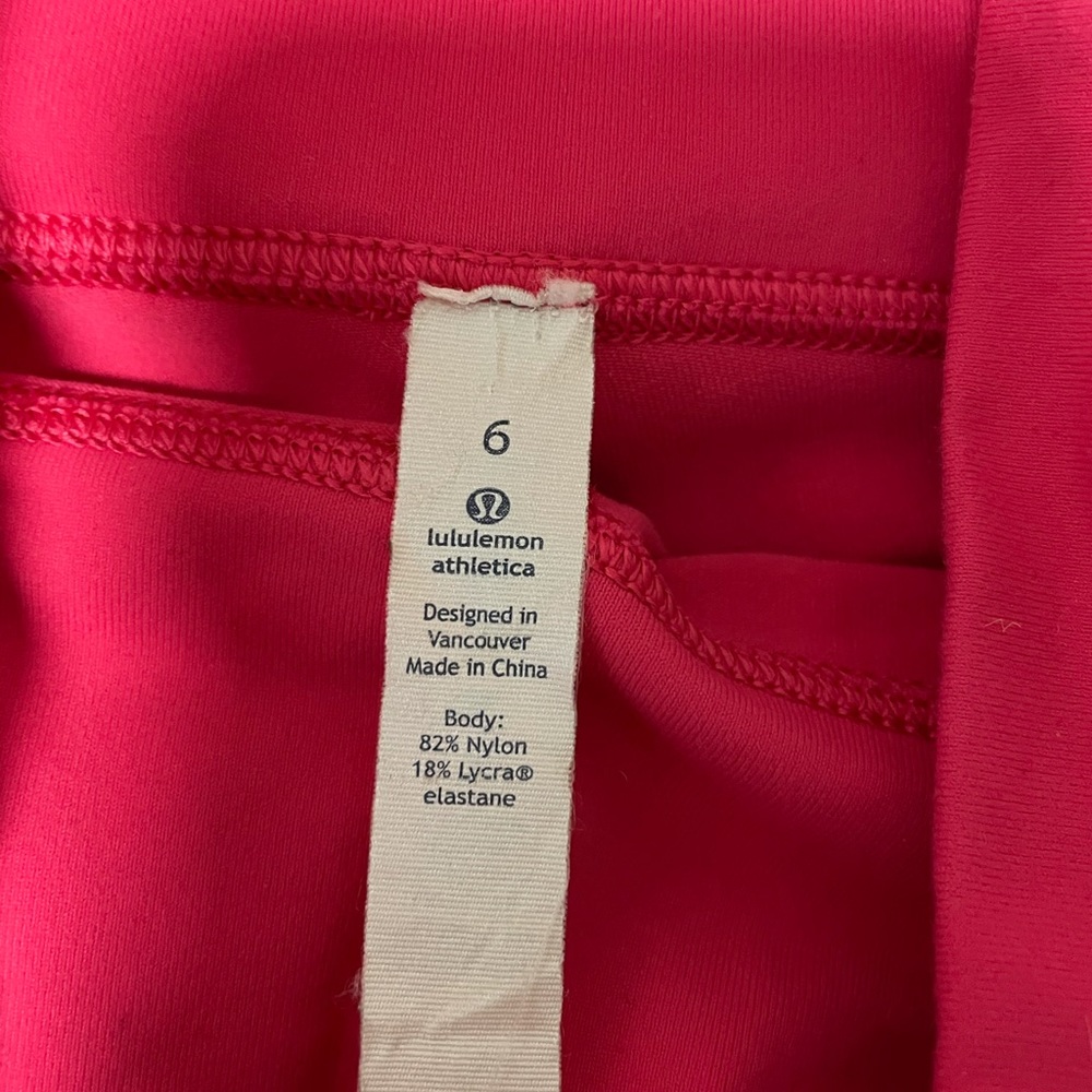 LULULEMON Shorts - Picture 3 of 6